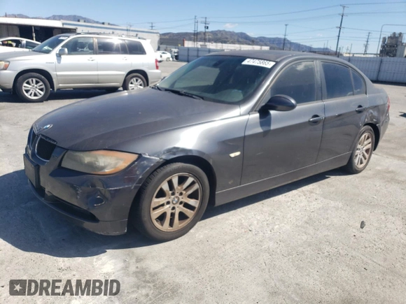 2006 BMW 3 Series 325i with VIN WBAVB13556PT26158, listed as a Copart auction lot 47475865 with 111,582 mi miles and Salvage Title. Bid and sale history available at carsss.com. Image 1.