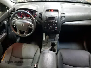 2011 Kia Sorento LX with VIN 5XYKT4A25BG100700, listed as a Copart auction lot 50430305 with 134,764 mi miles and Salvage Title. Bid and sale history available at DreamBid. Image 8.