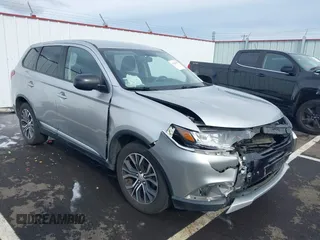 2018 Mitsubishi Outlander ES z VIN JA4AZ3A36JZ062448, wystawiony jako IAAI lot #41611787 z przebiegiem 103 407 mil mil oraz . Historia ofert i sprzedaży dostępna na DreamBid. Obrazek 1.