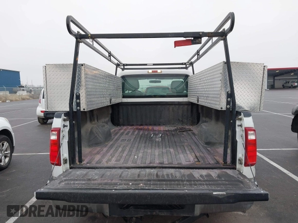 2012 Ford Super Duty F-250 SRW XL with VIN 1FTBF2AT5CEB92423, listed as a IAAI auction lot 41464036 with 151,652 mi miles. Bid and sale history available at carsss.com. Image 8.