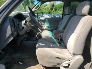 2001 Toyota Tacoma with VIN 5TEWM72N61Z859465, listed as a Copart auction lot 63696605 with 273,096 mi miles and Clean title. Bid and sale history available at DreamBid. Image 7.