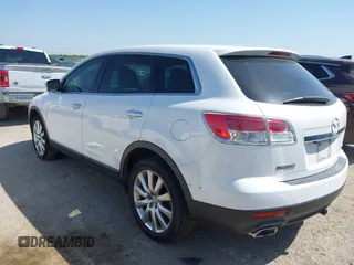 2007 Mazda CX-9 Sport with VIN JM3TB38Y070105397, listed as a IAAI auction lot 41998888 with 236,381 mi miles. Bid and sale history available at carsss.com. Image 3.