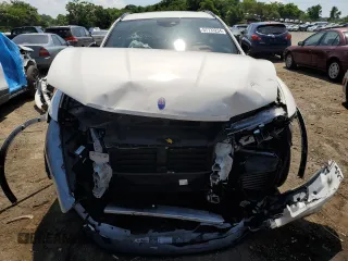 2021 Maserati Levante GranSport with VIN ZN661XUS4MX359603, listed as a Copart auction lot 57733254 with 24,354 mi miles and Salvage Title. Bid and sale history available at carsss.com. Image 5.