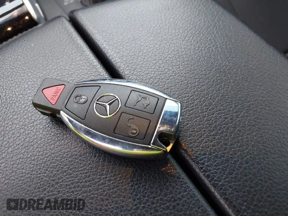 2018 Mercedes-Benz GLE 43 AMG with VIN 4JGDA6EB4JB115925, listed as a IAAI auction lot 40773468 with 52,579 mi miles and . Bid and sale history available at DreamBid. Image 11.