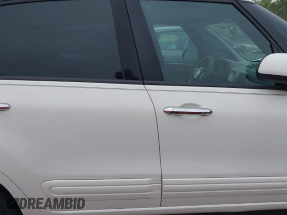 2014 FIAT 500L Easy with VIN ZFBCFABH8EZ002444, listed as a IAAI auction lot 42471881 with 134,266 mi miles and . Bid and sale history available at DreamBid. Image 13.