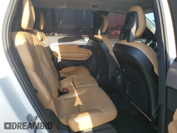 2016 Volvo XC90 Momentum with VIN YV4102XK8G1077711, listed as a Copart auction lot 51456585 with 95,334 mi miles and Clean Title. Bid and sale history available at carsss.com. Image 10.