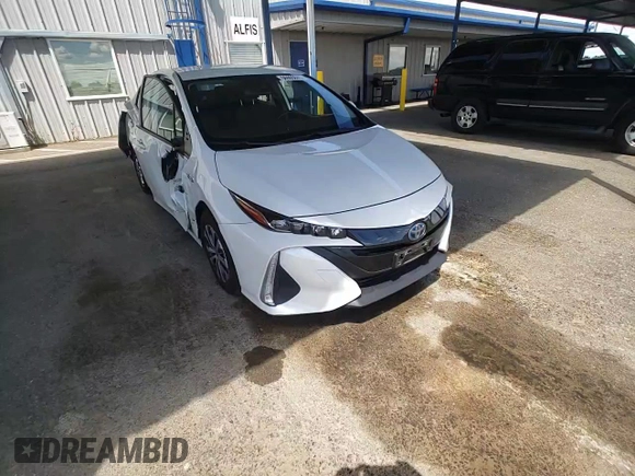 2022 Toyota Prius LE with VIN JTDKAMFP4N3197665, listed as a Copart auction lot 57339955 with 61,063 mi miles and Salvage title. Bid and sale history available at DreamBid. Image 13.