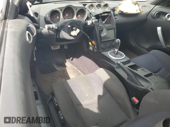 2005 Nissan 350Z Touring with VIN JN1AZ34E15M655188, listed as a Copart auction lot 47942655 with Not Provided miles and Clean Title. Bid and sale history available at carsss.com. Image 8.
