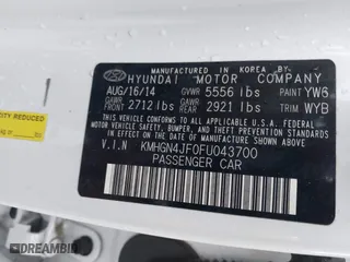2015 Hyundai Genesis 5.0L with VIN KMHGN4JF0FU043700, listed as a IAAI auction lot 41527863 with 110,520 mi miles. Bid and sale history available at carsss.com. Image 9.
