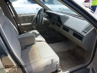 1995 Oldsmobile Cutlass Ciera SL with VIN 1G3AJ55M4S6365467, listed as a IAAI auction lot 42183782 with 105,044 mi miles and . Bid and sale history available at DreamBid. Image 5.