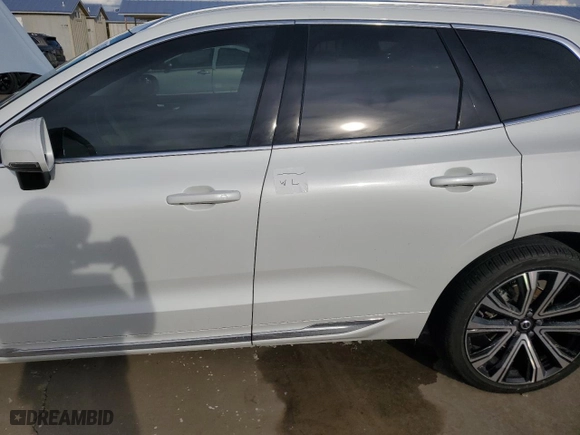 2023 Volvo XC60 Ultimate Bright Theme with VIN YV4L12DF3P1339678, listed as a Copart auction lot 73740494 with 0 mi miles and Non Repairable. Bid and sale history available at carsss.com. Image 13.