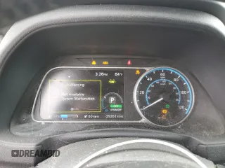 2019 Nissan LEAF SV z VIN 1N4AZ1CP1KC306320, wystawiony jako Copart lot #55686825 z przebiegiem 39 261 mil mil oraz Szkody całkowita. Historia ofert i sprzedaży dostępna na DreamBid. Obrazek 9.