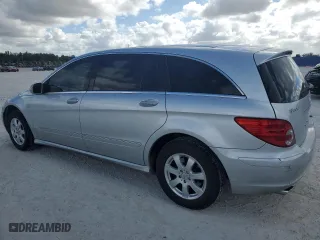 2006 Mercedes-Benz R-Class 5.0L with VIN 4JGCB75E96A009699, listed as a Copart auction lot 82325574 with 298,677 mi miles and Salvage Title. Bid and sale history available at carsss.com. Image 2.