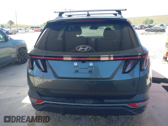 2022 Hyundai Tucson SEL with VIN 5NMJF3AE2NH157468, listed as a IAAI auction lot 41709501 with 39,070 mi miles. Bid and sale history available at carsss.com. Image 16.