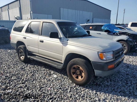 1998 Toyota 4Runner with VIN JT3GM84R3W0025871, listed as a Copart auction lot 57129535 with 219,664 mi miles and Clean title. Bid and sale history available at DreamBid. Image 4.
