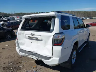 2019 Toyota 4Runner SR5 with VIN JTEZU5JR4K5209166, listed as a IAAI auction lot 41667608 with 61,507 mi miles. Bid and sale history available at carsss.com. Image 4.