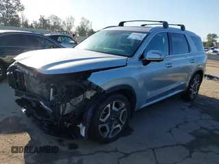 2023 Hyundai Palisade Limited z VIN KM8R54GE0PU528394, wystawiony jako IAAI lot #41950215 z przebiegiem 16 442 mil mil oraz . Historia ofert i sprzedaży dostępna na DreamBid. Obrazek 2.