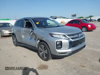 2024 Mitsubishi Outlander S z VIN JA4ARUAU8RU023089, wystawiony jako IAAI lot #42282383 z przebiegiem 3 707 mil mil oraz . Historia ofert i sprzedaży dostępna na DreamBid. Obrazek 1.