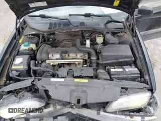 2000 Volvo V70 with VIN YV1LZ56D4Y2713729, listed as a IAAI auction lot 41689106 with 201,783 mi miles. Bid and sale history available at carsss.com. Image 10.