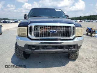 2004 Ford Excursion Special Serv z VIN 1FMSU41P04EB42532, wystawiony jako Copart lot #63594815 z przebiegiem 209 937 mil mil oraz Czysty tytuł • Clean title. Historia ofert i sprzedaży dostępna na DreamBid. Obrazek 5.