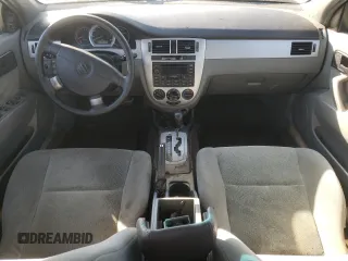 2005 Suzuki Forenza S z VIN KL5JD56Z55K171906, wystawiony jako Copart lot #83628624 z przebiegiem Nie podano mil oraz Szkody całkowita. Historia ofert i sprzedaży dostępna na DreamBid. Obrazek 8.