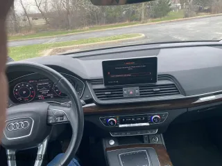 2018 Audi Q5 Premium Plus with VIN WA1BNAFY8J2224078, listed as a Copart auction lot 53841865 with 39,425 mi miles and Salvage Title. Bid and sale history available at carsss.com. Image 9.