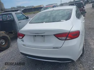 2016 Chrysler 200 Limited with VIN 1C3CCCAB3GN106062, listed as a IAAI auction lot 41900923 with 171,914 mi miles. Bid and sale history available at carsss.com. Image 16.