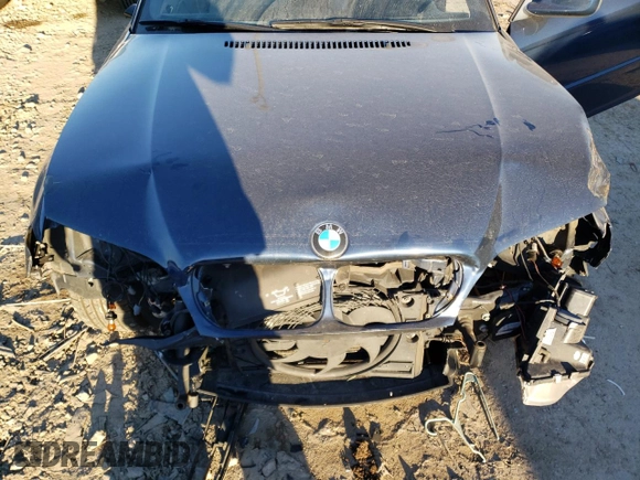 2005 BMW 3 Series 330Ci with VIN WBABW53415PL51093, listed as a Copart auction lot 83317944 with 137,949 mi miles and Non Repairable. Bid and sale history available at carsss.com. Image 11.
