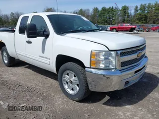 2012 Chevrolet Silverado 1500 LT with VIN 1GCRKSE72CZ355559, listed as a IAAI auction lot 41963802 with 115,589 mi miles. Bid and sale history available at carsss.com. Image 1.