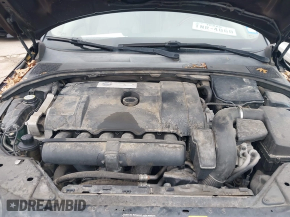 2011 Volvo S80 3.2L с VIN YV1952AS8B1137831, выставлен на аукционе IAAI как лот 40959835 с пробегом 84 609 миль миль и . История ставок и продаж доступна на DreamBid. Изображение 10.