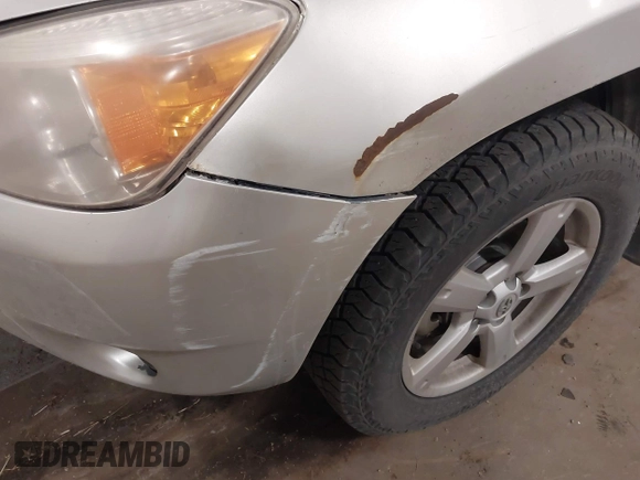 2007 Toyota RAV4 with VIN JTMBK33V776022872, listed as a IAAI auction lot 41538508 with 189,080 mi miles. Bid and sale history available at carsss.com. Image 13.