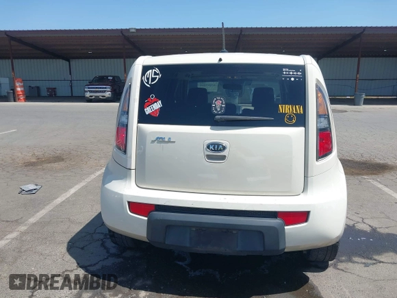 2010 Kia Soul + with VIN KNDJT2A28A7078333, listed as a IAAI auction lot 42097259 with 165,243 mi miles. Bid and sale history available at carsss.com. Image 16.