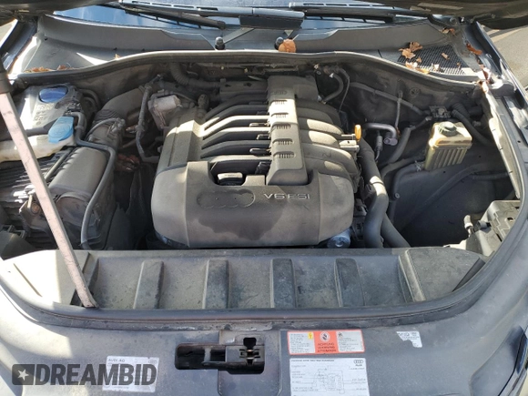 2010 Audi Q7 Premium Plus with VIN WA1LYAFE9AD003112, listed as a Copart auction lot 82994664 with 243,307 mi miles and Clean title. Bid and sale history available at DreamBid. Image 12.