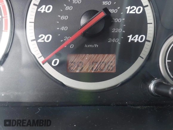 2004 Honda CR-V LX with VIN SHSRD68404U201676, listed as a IAAI auction lot 42109894 with 281,006 mi miles and . Bid and sale history available at carsss.com. Image 15.