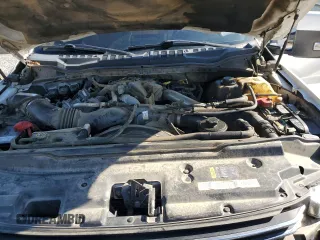 2017 Ford F-250 Lariat with VIN 1FT7W2BT8HEE81095, listed as a Copart auction lot 57960545 with 200,323 mi miles and Salvage title. Bid and sale history available at DreamBid. Image 11.