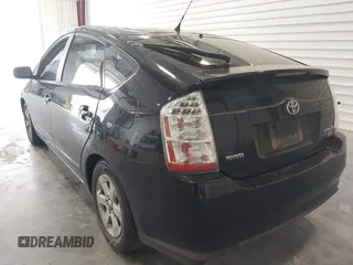 2006 Toyota Prius with VIN JTDKB20UX67509093, listed as a IAAI auction lot 42108744 with 203,177 mi miles. Bid and sale history available at carsss.com. Image 3.