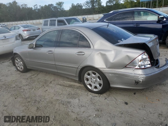 2006 Mercedes-Benz C 280 Luxury with VIN WDBRF54H16A882008, listed as a Copart auction lot 70201484 with 100,294 mi miles and Salvage Title. Bid and sale history available at DreamBid. Image 2.