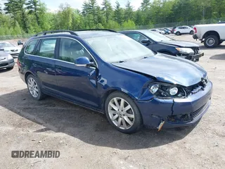 2013 Volkswagen Jetta TDI w/Sunroof & Nav с VIN 3VWPL7AJ9DM637099, выставлен на аукционе IAAI как лот 42286184 с пробегом 237 947 миль миль и . История ставок и продаж доступна на DreamBid. Изображение 1.