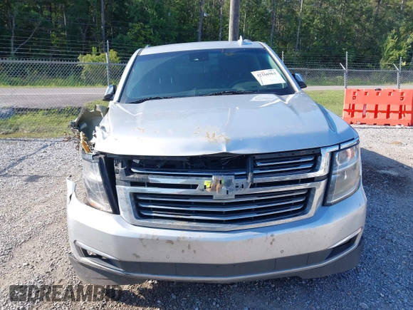 2017 Chevrolet Suburban Premier z VIN 1GNSCJKCXHR208785, wystawiony jako IAAI lot #42166963 z przebiegiem 227 249 mil mil oraz . Historia ofert i sprzedaży dostępna na DreamBid. Obrazek 6.