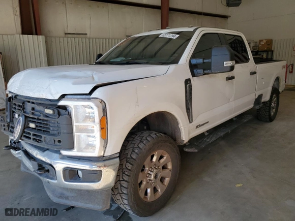 2023 Ford Super Duty F-250 SRW XL with VIN 1FT7W2BT3PEC12596, listed as a Copart auction lot 65771294 with 28,552 mi miles and Salvage Title. Bid and sale history available at carsss.com. Image 1.