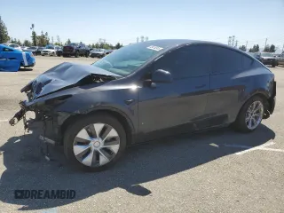 2024 Tesla Model Y Long Range z VIN 7SAYGDEE0RA224927, wystawiony jako Copart lot #49418245 z przebiegiem 55 211 mil mil oraz Szkoda całkowita • Salvage title. Historia ofert i sprzedaży dostępna na DreamBid. Obrazek 1.