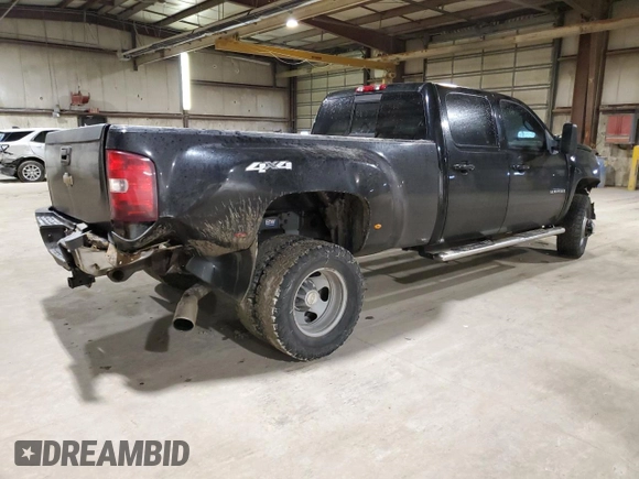 2008 Chevrolet Silverado 3500HD DRW LTZ with VIN 1GCJK33678F146002, listed as a Copart auction lot 85663514 with 231,546 mi miles and Salvage Title. Bid and sale history available at carsss.com. Image 3.