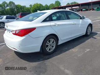 2013 Hyundai Sonata GLS with VIN 5NPEB4AC2DH674482, listed as a IAAI auction lot 42487657 with 176,264 mi miles and . Bid and sale history available at DreamBid. Image 4.