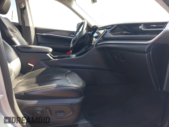 2022 Jeep Grand Cherokee Limited с VIN 1C4RJJBG0N8549422, выставлен на аукционе IAAI как лот 41735427 с пробегом 83 747 миль миль и . История ставок и продаж доступна на DreamBid. Изображение 5.