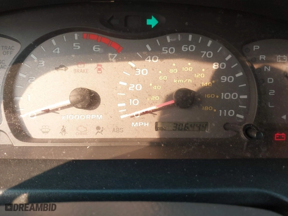 2002 Toyota Sequoia Limited with VIN 5TDZT38A32S065230, listed as a IAAI auction lot 41290794 with 306,444 mi miles. Bid and sale history available at carsss.com. Image 7.
