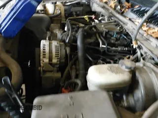 2006 Chevrolet Silverado 1500 LT3 z VIN 2GCEK13T661134570, wystawiony jako IAAI lot #43357401 z przebiegiem 238 723 mil mil oraz . Historia ofert i sprzedaży dostępna na DreamBid. Obrazek 20.