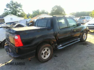 2001 Ford Explorer Sport Trac z VIN 1FMZU67EX1UA21105, wystawiony jako IAAI lot #39531116 z przebiegiem 384 564 mil mil oraz . Historia ofert i sprzedaży dostępna na DreamBid. Obrazek 4.