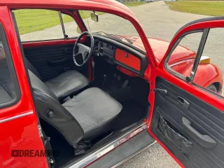 1972 Volkswagen Beetle with VIN 1122258929, listed as a Copart auction lot 42211185 with 50,758 mi miles and Clean Title. Bid and sale history available at DreamBid. Image 5.