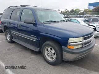 2002 Chevrolet Tahoe LS with VIN 1GNEC13T92R201832, listed as a IAAI auction lot 41896370 with 262,491 mi miles and . Bid and sale history available at DreamBid. Image 1.