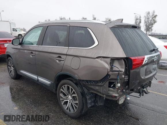 2018 Mitsubishi Outlander SE с VIN JA4AD3A3XJZ020282, выставлен на аукционе IAAI как лот 41516525 с пробегом 96 790 миль миль и . История ставок и продаж доступна на DreamBid. Изображение 3.
